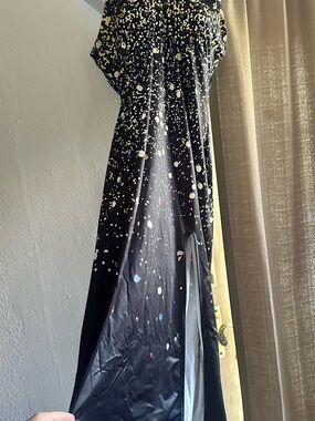 chicme Black Floral-Spot Maxi Dress with Tie Front